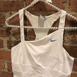 NIKE | White One Shoulder Workout Tank Top